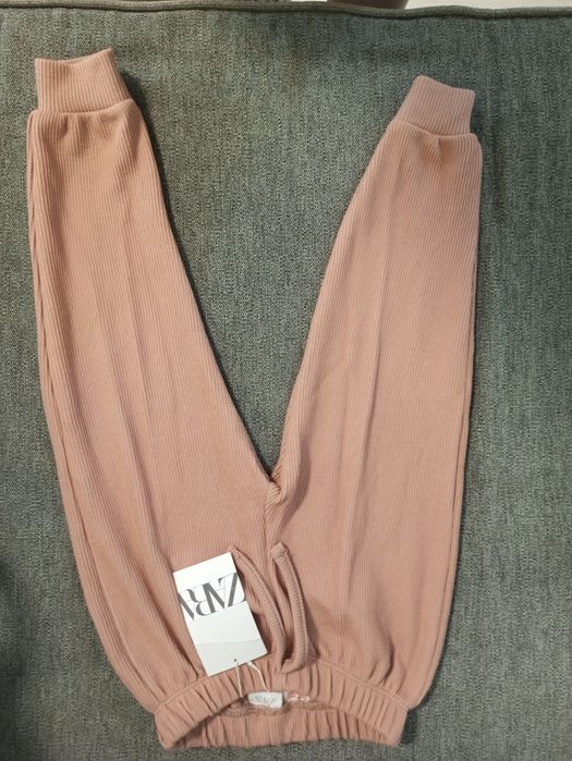 Спортивні штани, джогери Zara (110см), шорти Zara (92см)