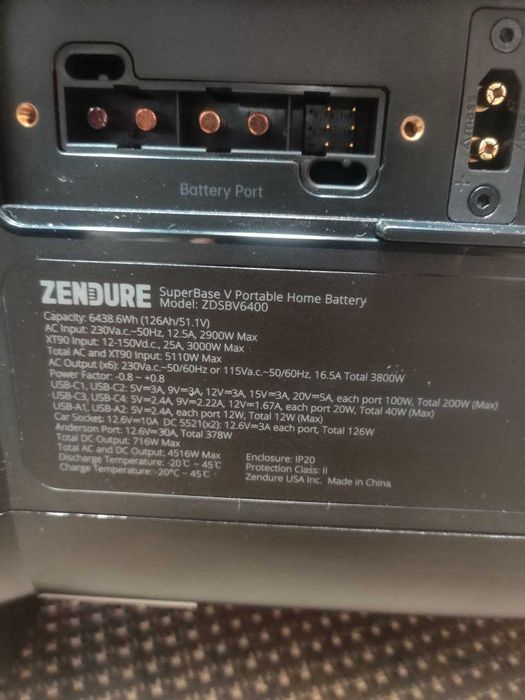 Зарядна станція Zendure superbase v6400 3800вт ups