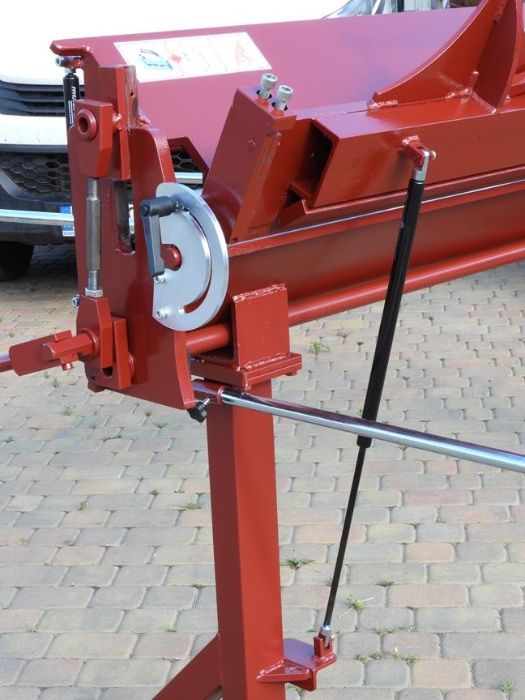 Zaginarka do blachy Wycięcia boczne zaginanie z trzech stron giętarka