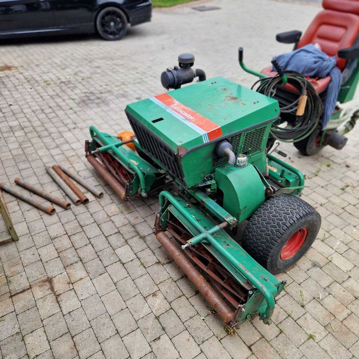 kosiarka wrzecionowa Ransomes Kubota