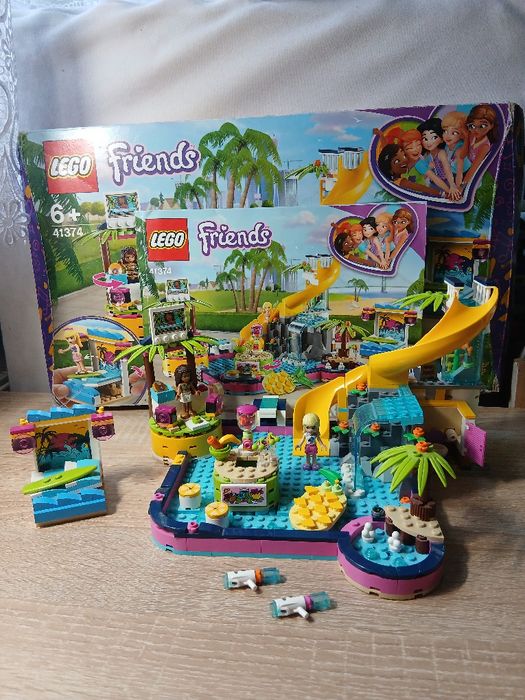 Lego Friends 41374
