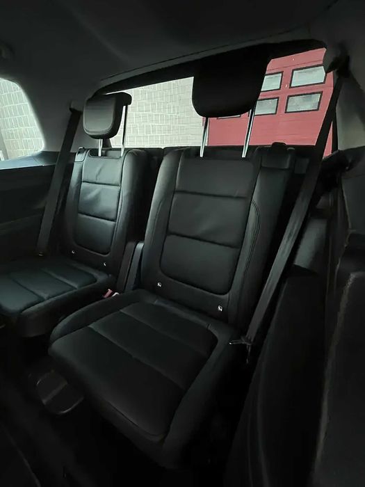 Volkswagen Sharan      2019