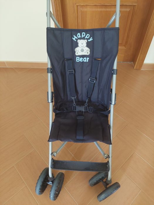 Vendo carrinho de bebé em perfeito estado.
