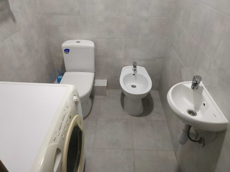 Здаю в оренду 3-кімнатну квартиру по вул. Тарнавського 7в.