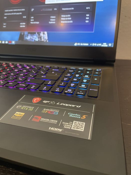 Portátil gaming MSI GP76 leopard 10UG (i7 /RTX3070 8gb/16gbram)