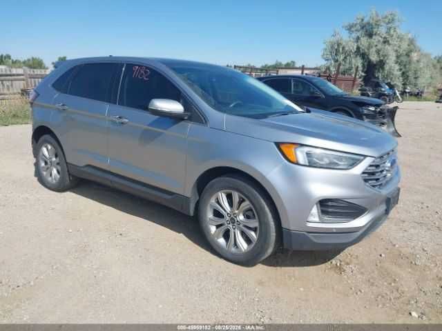 Ford Edge Titanium 2023;