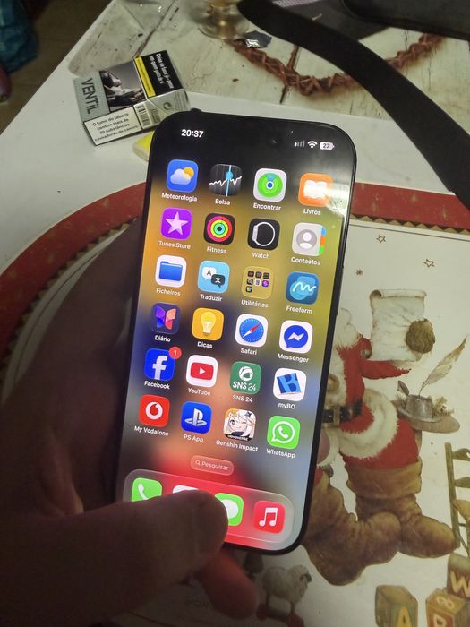 Iphone 16 por  novo