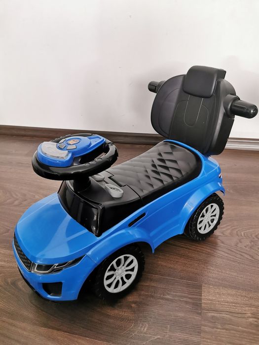 Auto, jeździk, pchacz