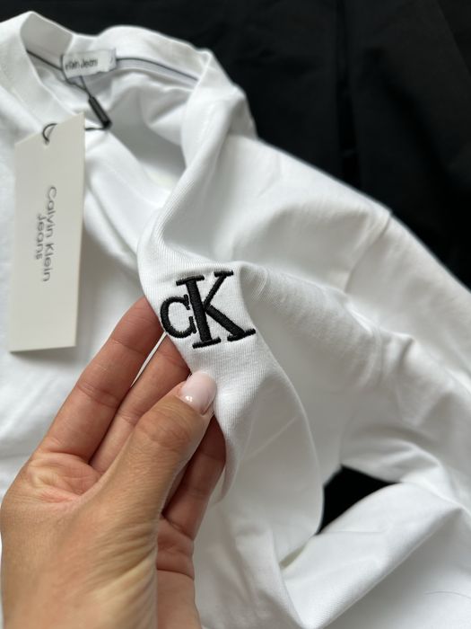 Лонгслів Calvin Klein, лонгслів оверсайз