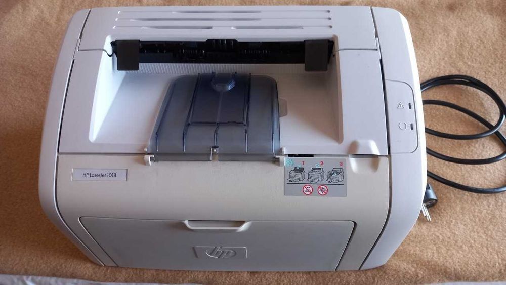 Impressora A4 - HP Laserjet 1018