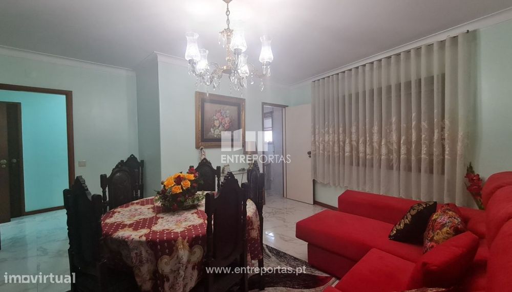 Apartamento a 2 minutos da praia para venda,Vila Praia Âncora, Caminh