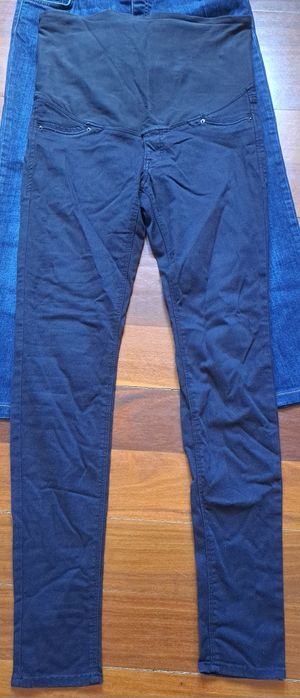 Calças e jardineiras para grávida/ gravidez