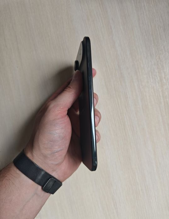 iPhone 17 AIR неверлок