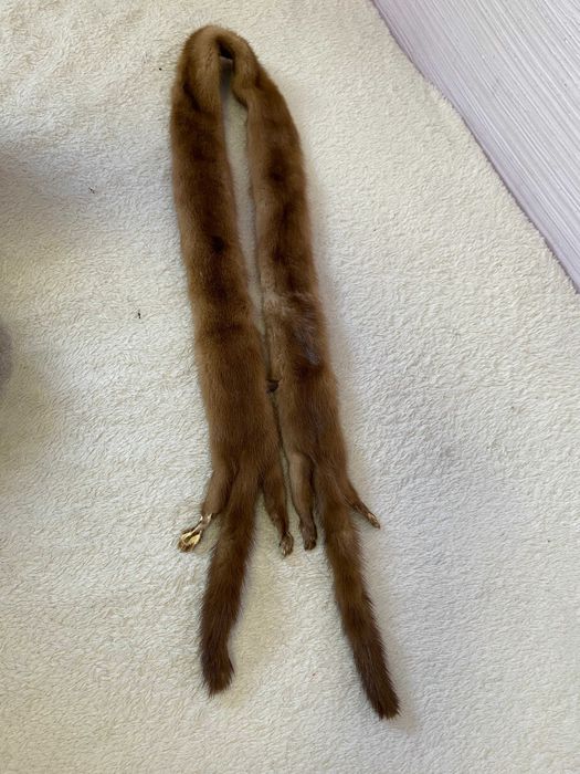 мех норки с лапками