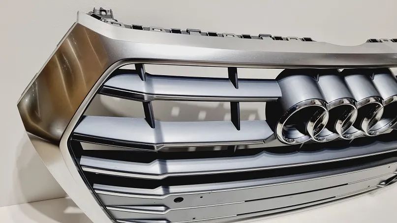 Atrapa grill Audi Q5 ii s-line 80a