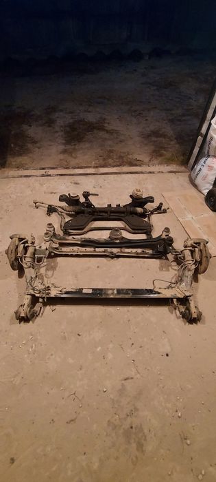 Пассат б4 б3 б5 Балка задняя моторная подрамнік