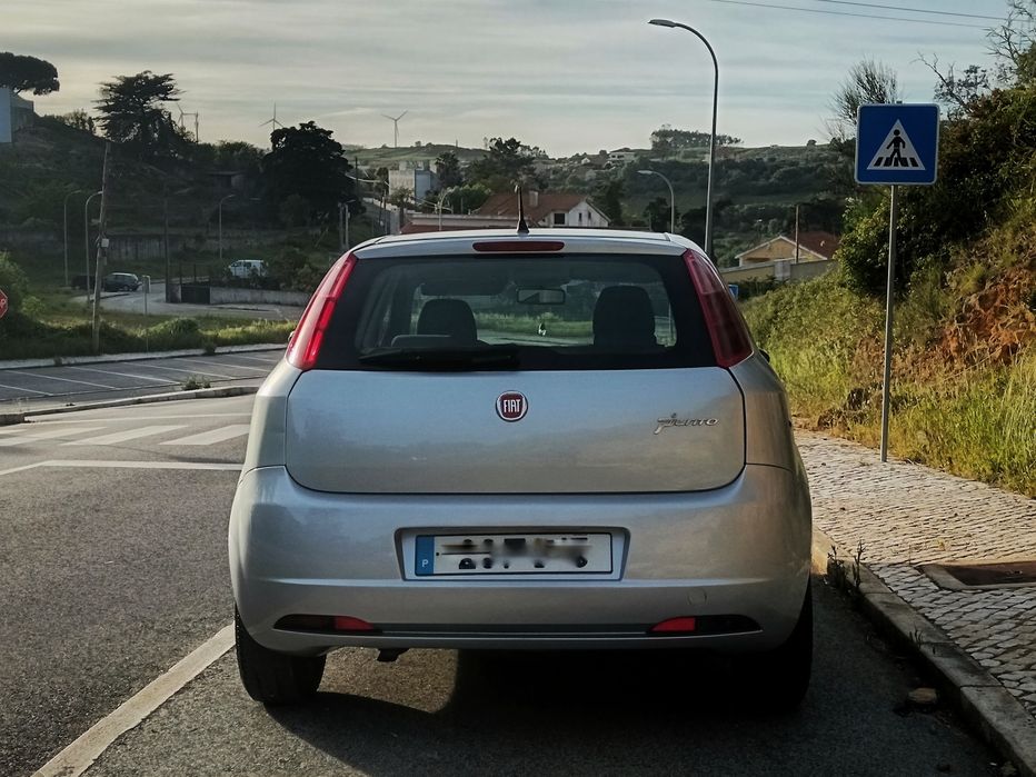 Fiat Grande Punto 1.3 MultiJet - Diesel - 5 Lugares - 5 Portas