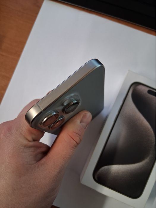iPhone 15 Pro 256GB Natural Titanium – IDEALNY, 90% baterii