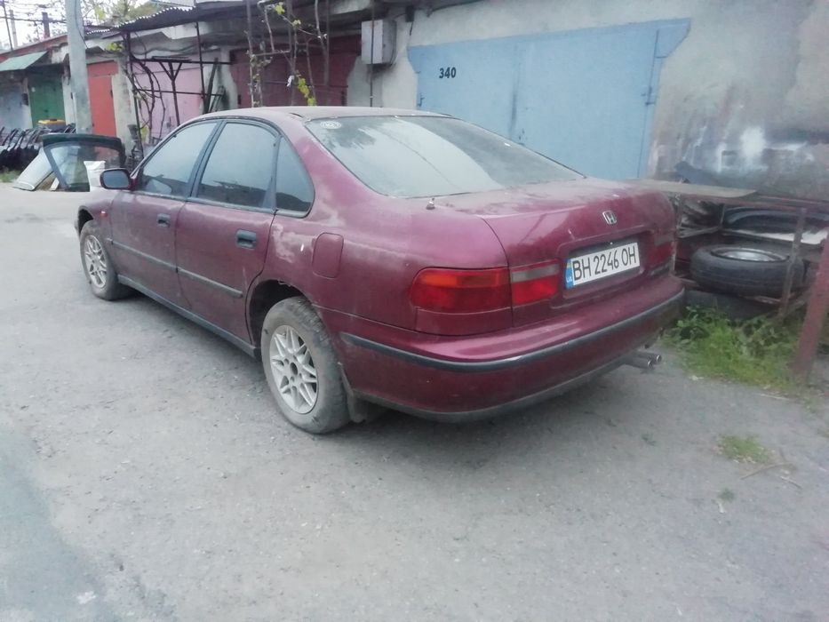 Продам Хонду Аккорд