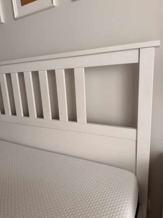 Cama de casal Ikea Hemnes + colchao Emma 180x200