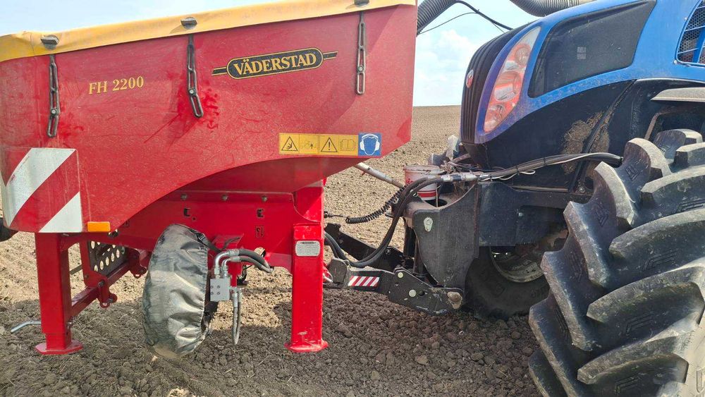 Фронтальна навіска на трактор NEW HOLLAND T8.410, Т8.435, Т8.390