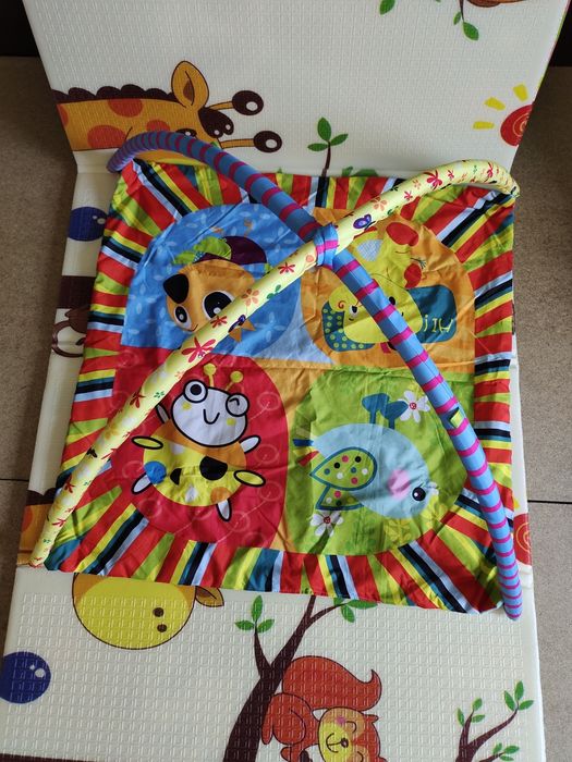 Розвиваючий килимок