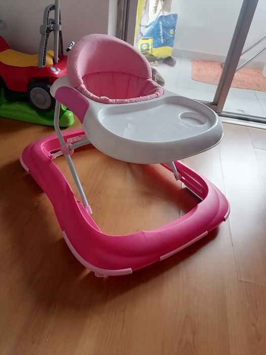 Andador com música Rosa Basic -  pouco uso