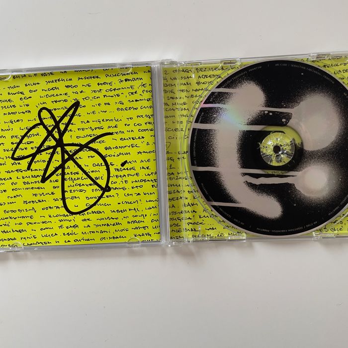 Sebastian Fabijański - Prymityw (autograf)