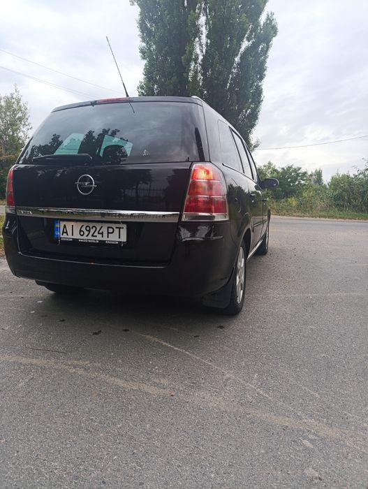 Продам Опель Зафира