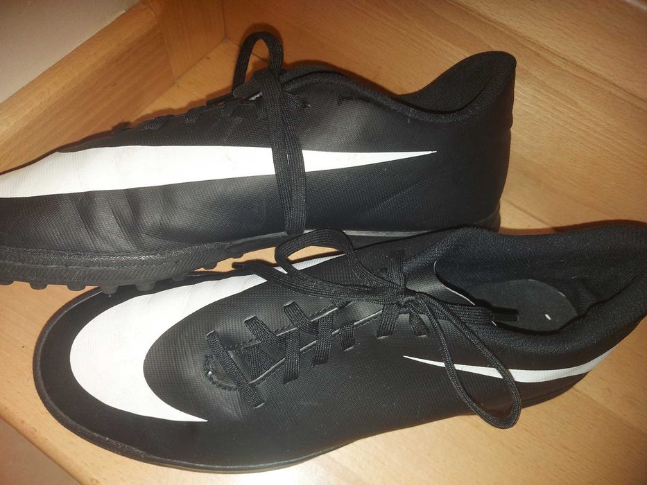 Buty Korki Nike do piłki nożnej