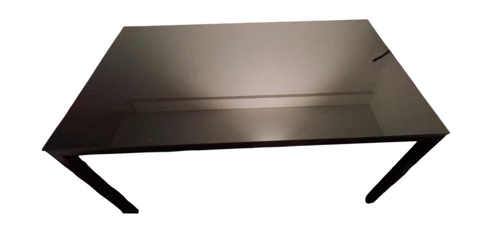 Mesa jantar preta com tampo vidro