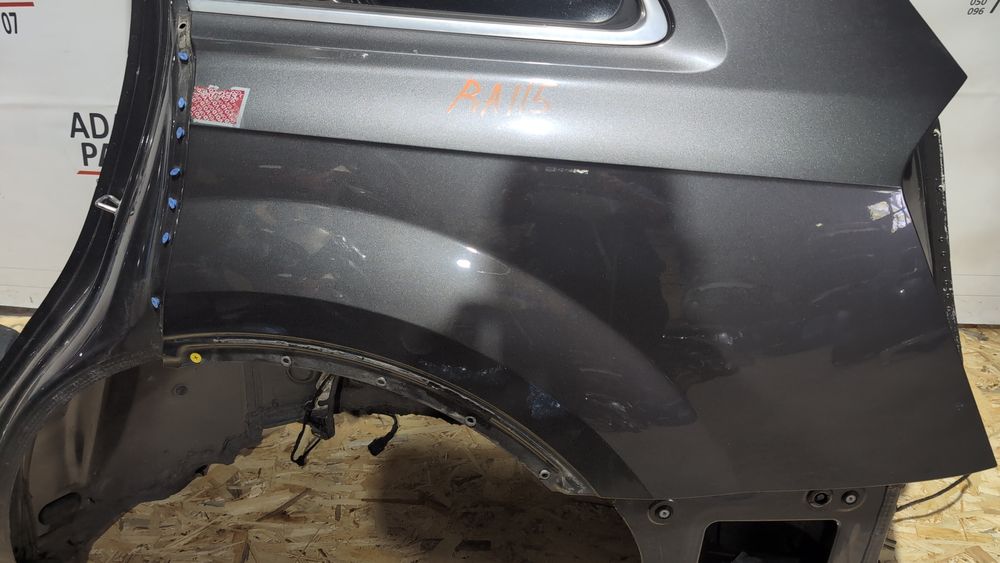 Чверть задня ліва для Audi Q7 2017-2019