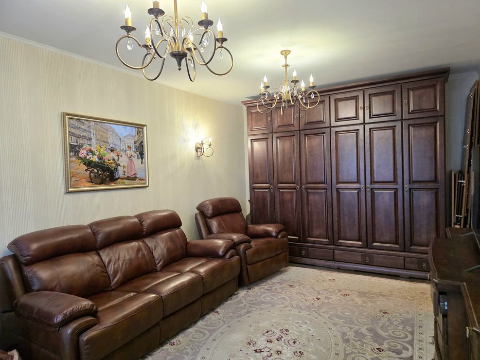 Продам 2к чешку с автономкой - газ, пр.Героев, Победа