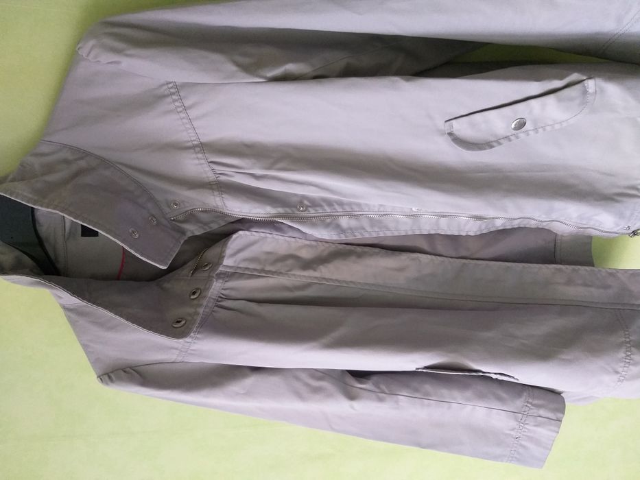 Płaszczyk H&M rozm. 40 jasno szary