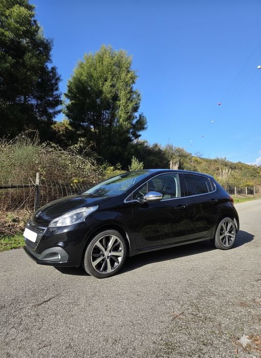 Peugeot 208 1.2 Allure 2018