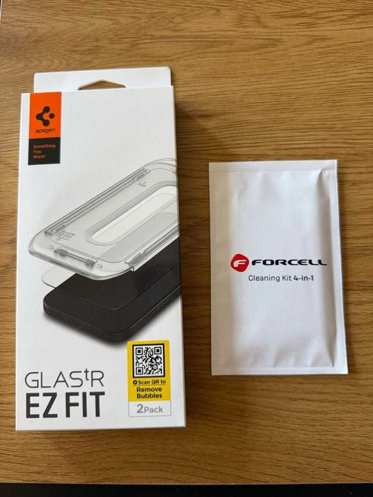 Szkło hartowane Spigen AGL07928 do iPhone 16 Pro/17 2 szt