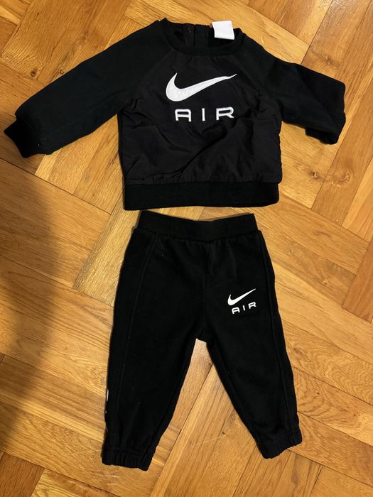 NIKE AIR Zestaw bluza i spodnie dresowe czarne rozmiar 74/80