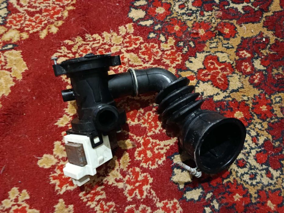 Запчасти  стиральной машины indesid iwsb50851 и подобной линейки