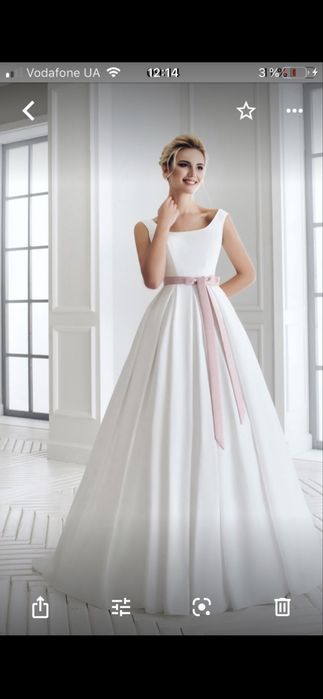 Весільня сукня розмір xs, сукня після химчистки, атлас