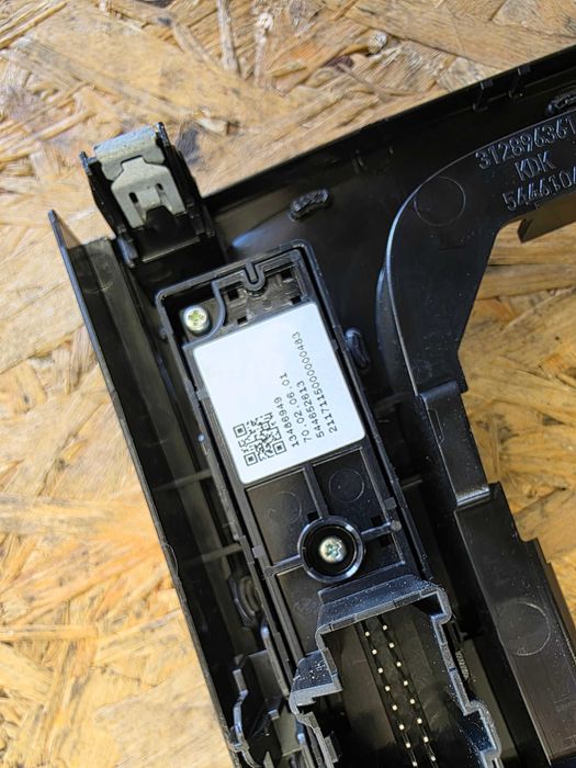 panel konsola dekor schowek Opel Insignia B 2 II  17 rok 1.6 cdti komplet