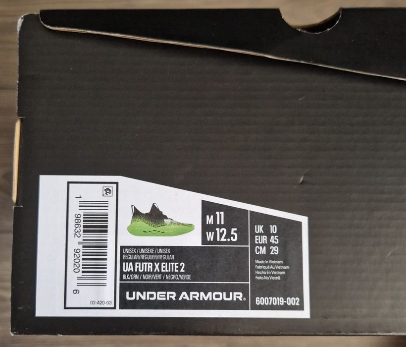 Under Armour FUTR X Elite roz. 45