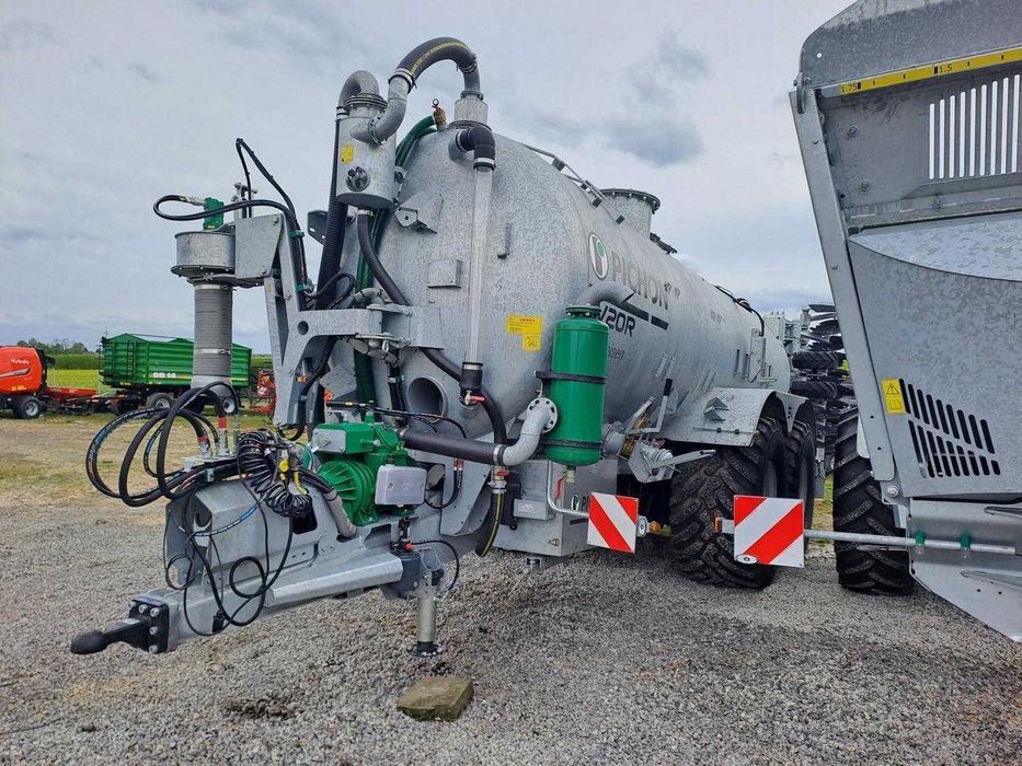 Wóz asenizacyjny PICHON SV 20R BP – 21.000 litrów