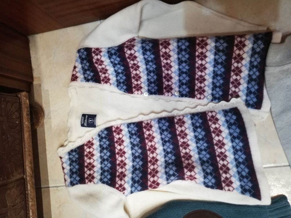 Roupa de 6 anos bom estado desde