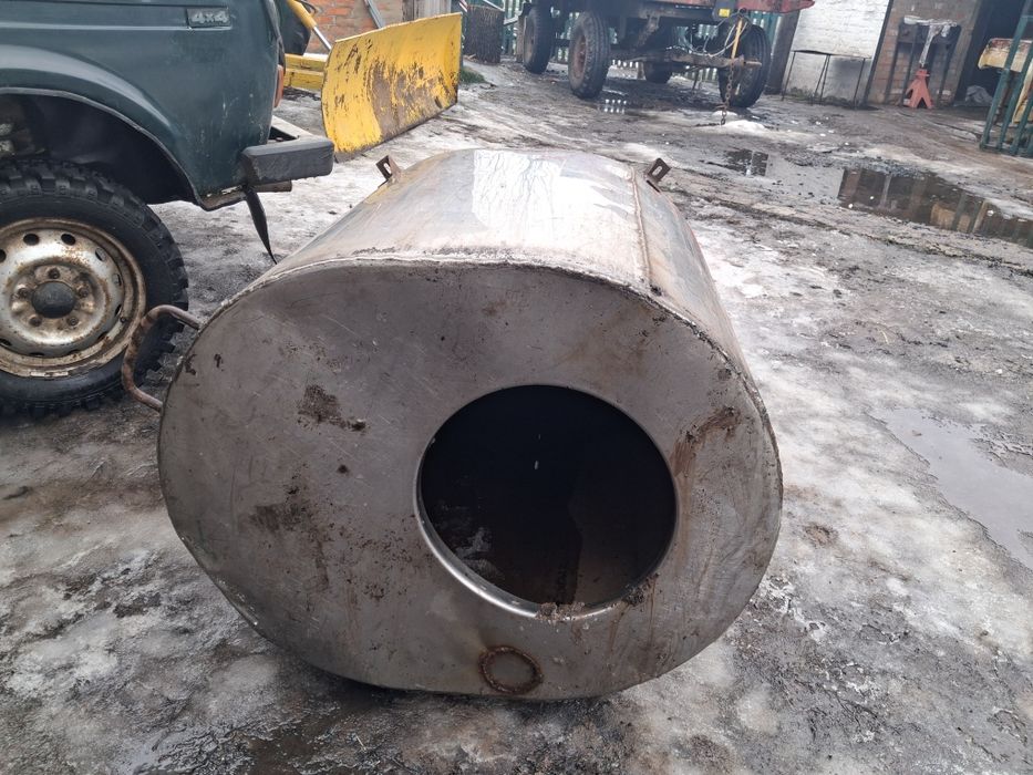 Ємність нержавіюча 500л.