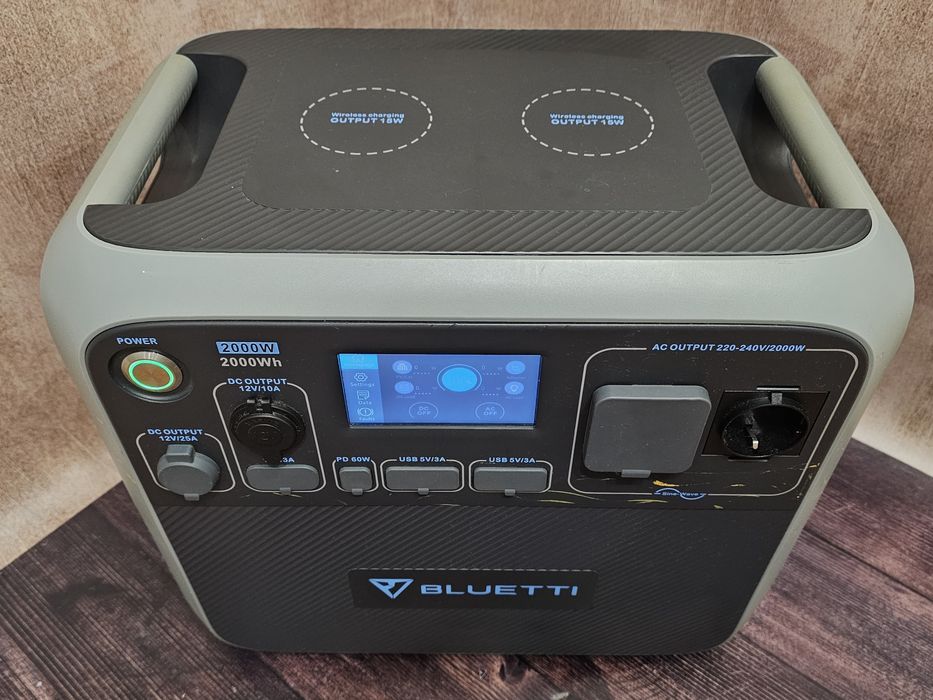 Зарядна станція BLUETTI AC200P (2000 Вт/год) б/в