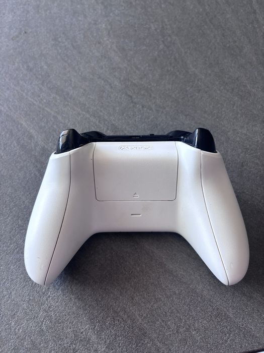 Kontroler Xbox One S