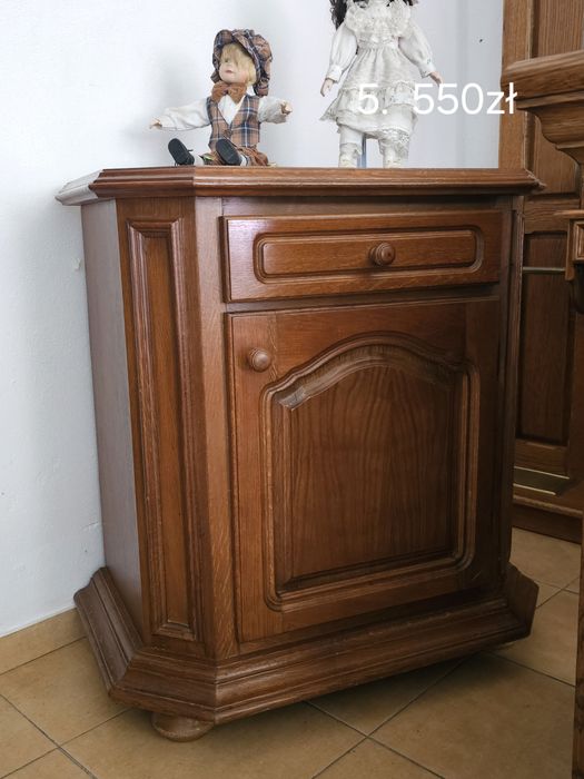 Komoda dębowa z szufladąPiotrówek