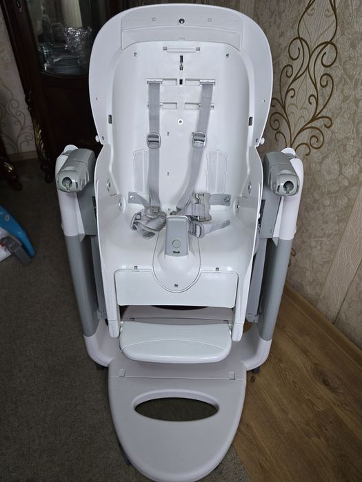 Крісло для годування -гойдалка Peg-Perego Tatamia