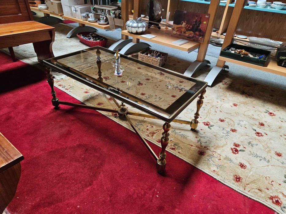 Mesa de centro em latão e vidro - óptimo estado geral