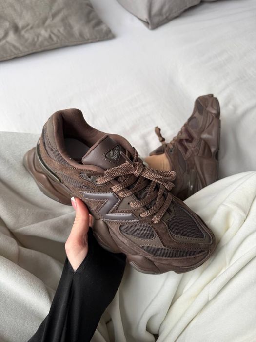 Buty New Balance 9060 Chocolate Brown